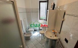 Trelocali con posto auto