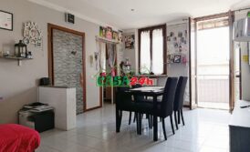 Trelocali con posto auto