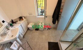 Quadrilocale con area esterna e doppi servizi