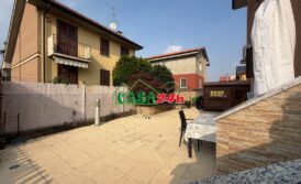 Trelocali con Giardino